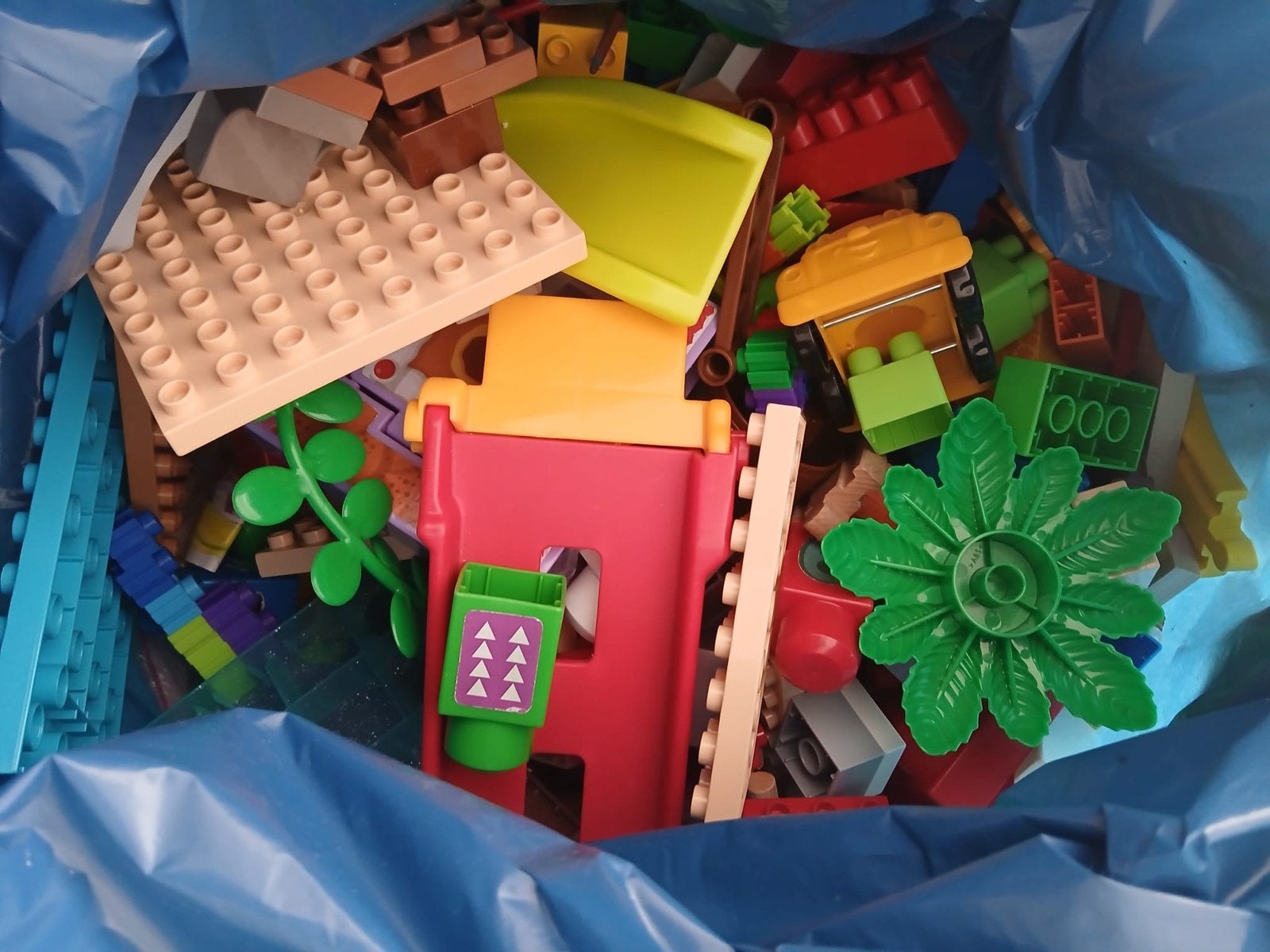 Grote zak vol diverse Lego Duplo blokken en onderdelen, Gebruikt, Inclusief extra onderdelen, Ophalen of Verzenden, Duplo