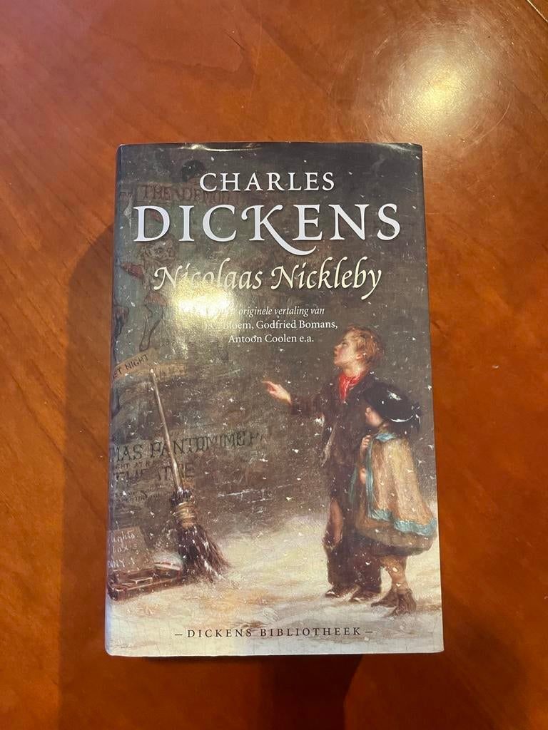 Nicolaas Nickleby - Charles Dickens (Dickens Bibliotheek), Ophalen of Verzenden, Zo goed als nieuw