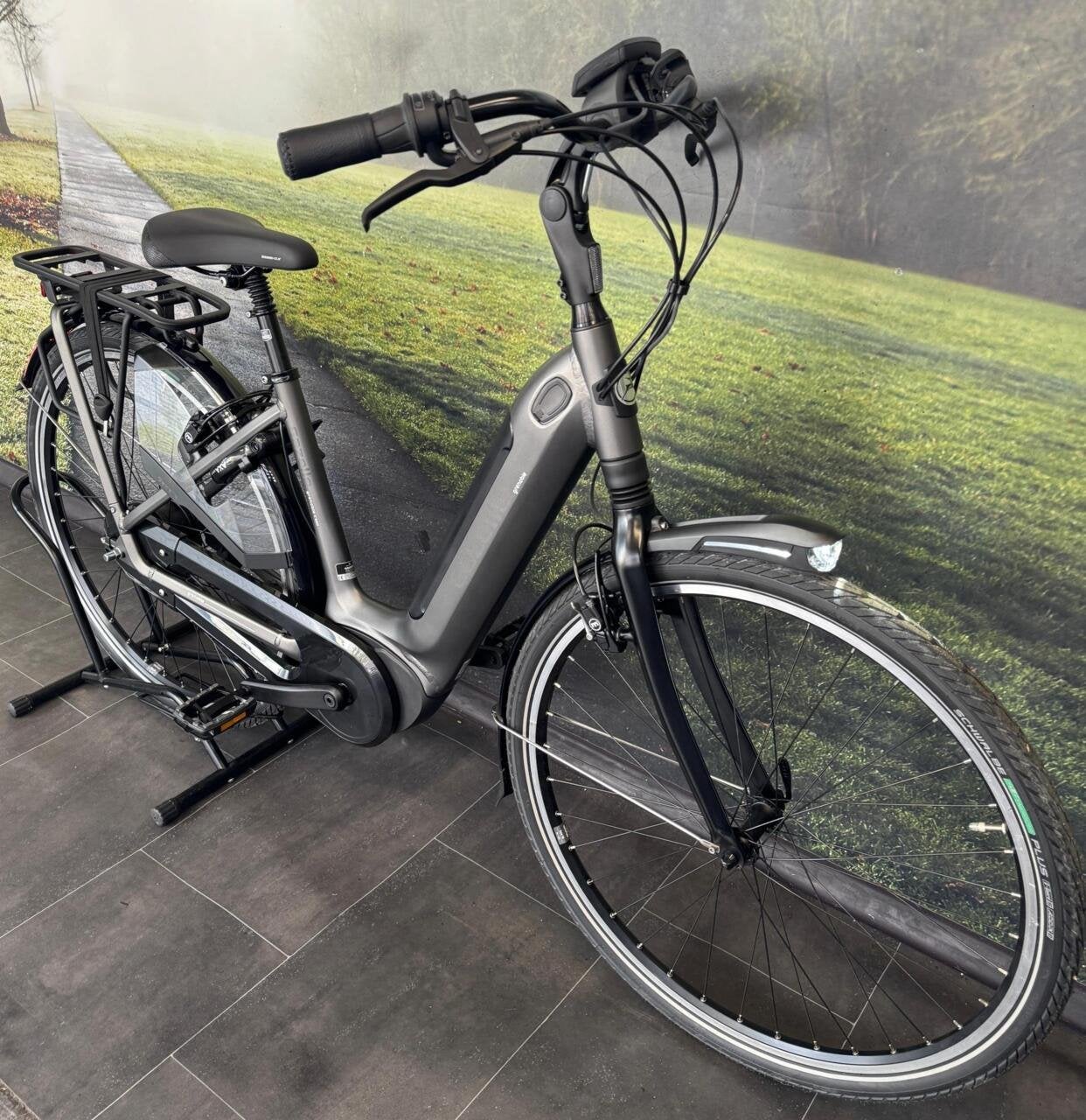 AANBIEDING: Gazelle Grenoble C380 - Enviolo - €1000 Actie, Koninklijke Gazelle N.V., Wilhelminaweg 8 6951 BP Dieren Nederland