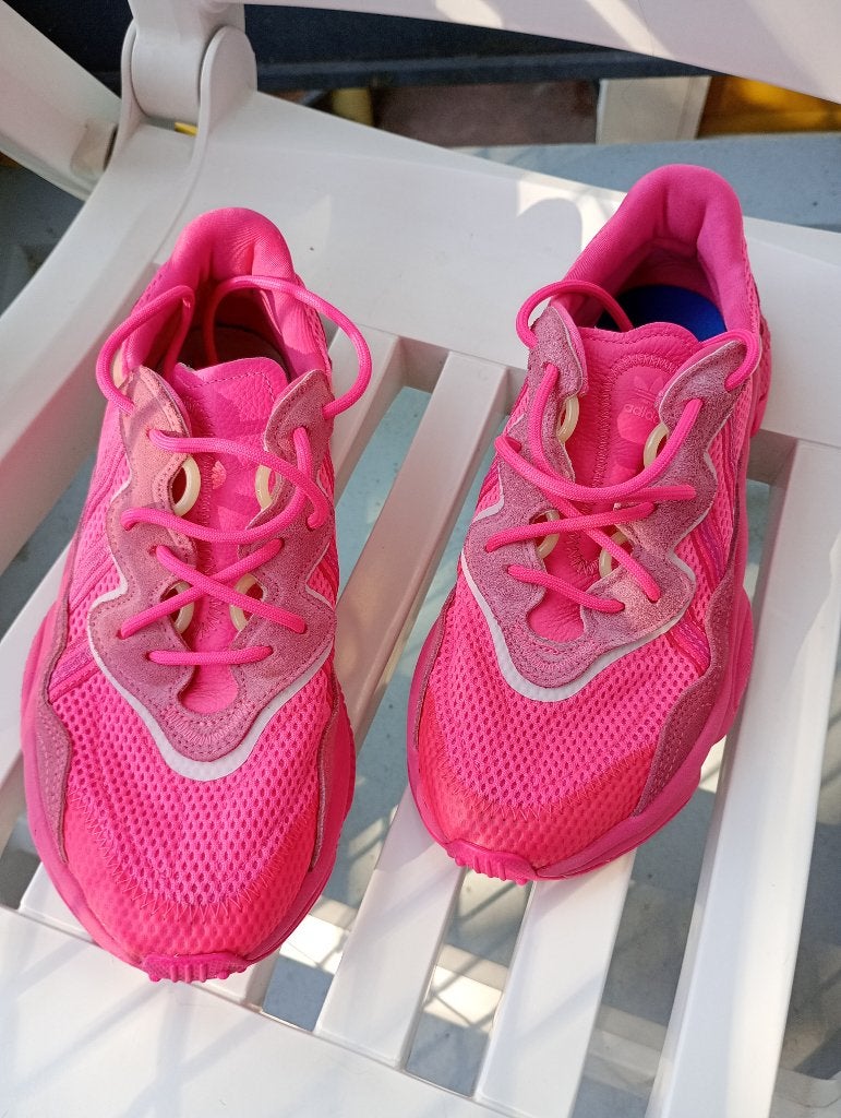 Neon roze Adidas Ozweego maat 40, Roze, Verzenden, Adidas, Sneakers of Gympen