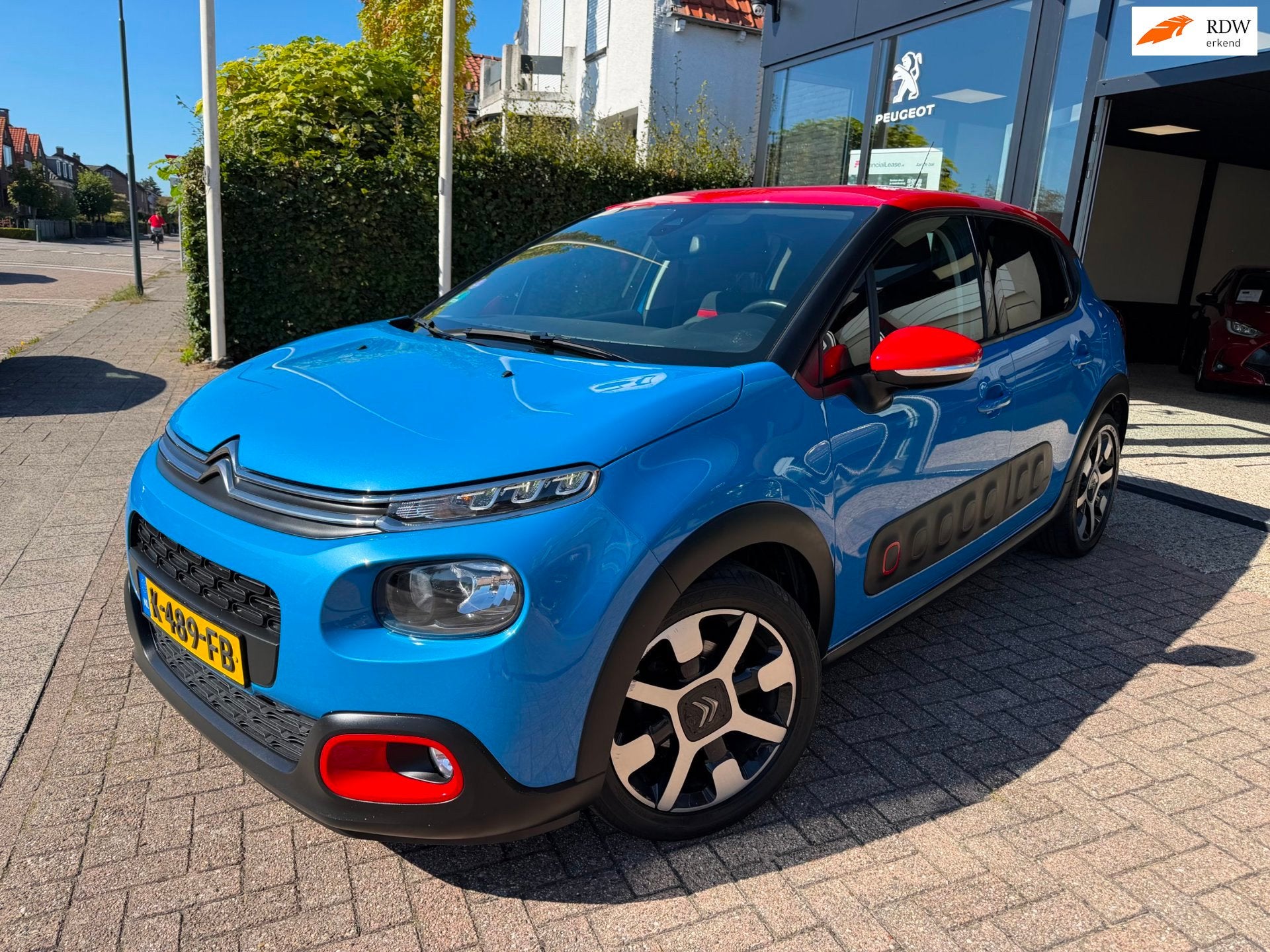 Citroen C3 1.2 PureTech Shine|Airco|Trekhaak, Auto's, Voorwielaandrijving, 450 kg, Euro 6, 1199 cc