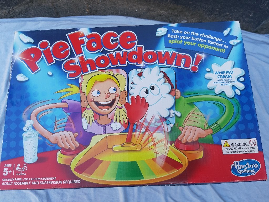 Pie face Show down van Hasbro Gaming, Ophalen, Zo goed als nieuw, Hasbro Gaming, Een of twee spelers