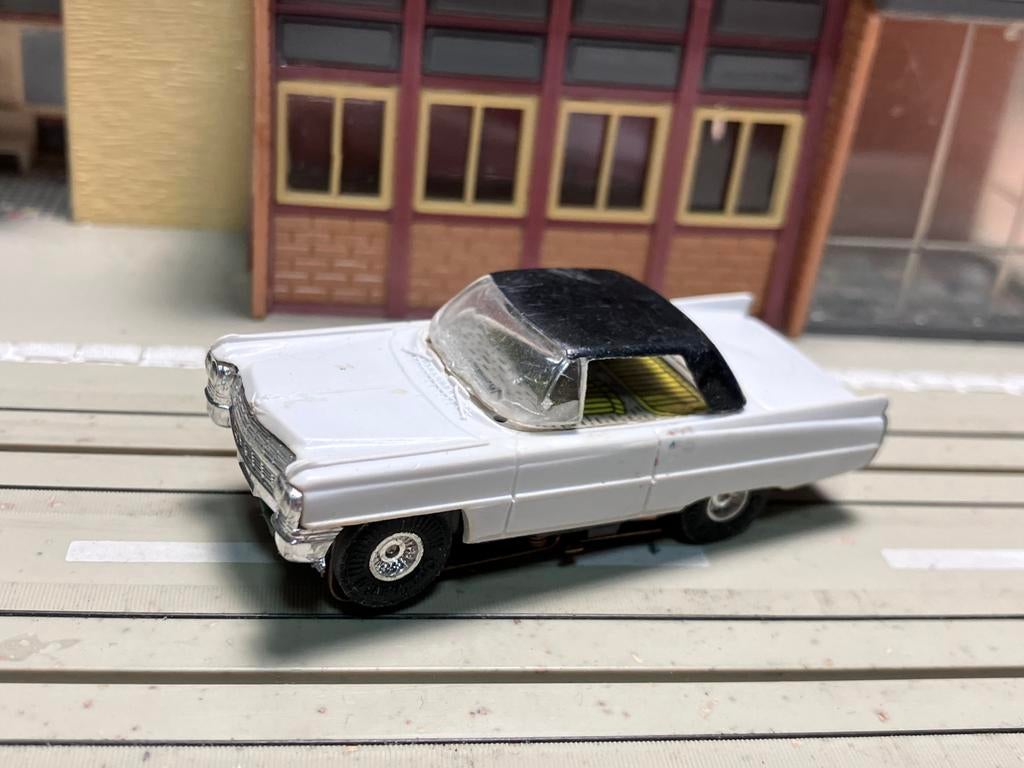 Faller AMS Cadillac licht grijs zwart dak en vlakanker F4, Ophalen of Verzenden, Zo goed als nieuw, Elektrisch, Overige merken