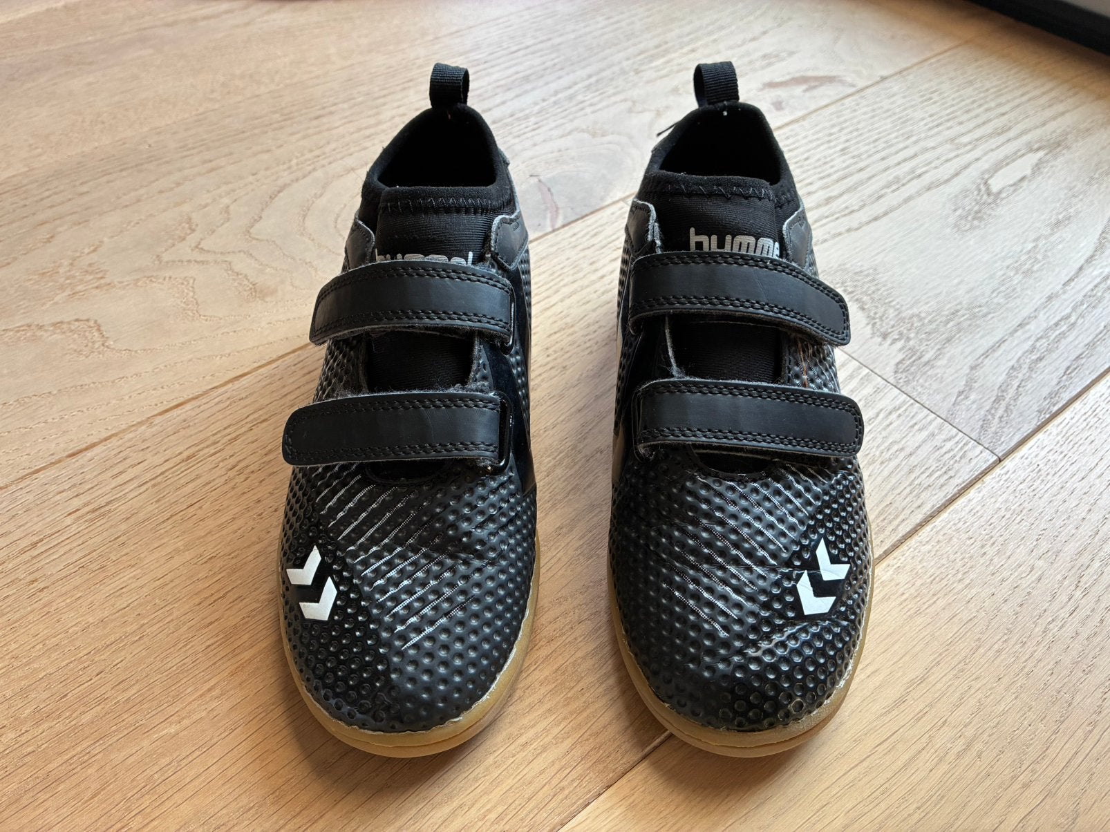 Hummel Zoom JR maat 34 indoor voetbalschoenen gymschoenen, Sport en Fitness, Maat XS of kleiner, Schoenen, Ophalen of Verzenden