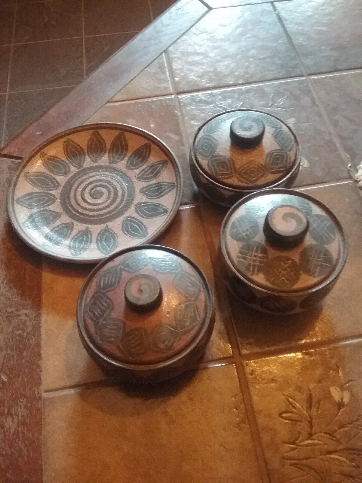 LEUKE GAVE DEKSELSCHAALTJES EN PLATTE SCHAAL BRONKHORST, Ophalen of Verzenden