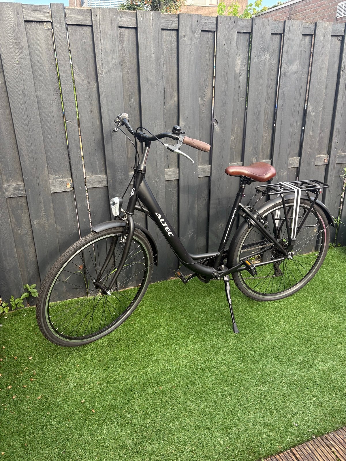 Altec Damesfiets Framemaat 48, Velgrem, 47 tot 50 cm, Versnellingen, Zo goed als nieuw