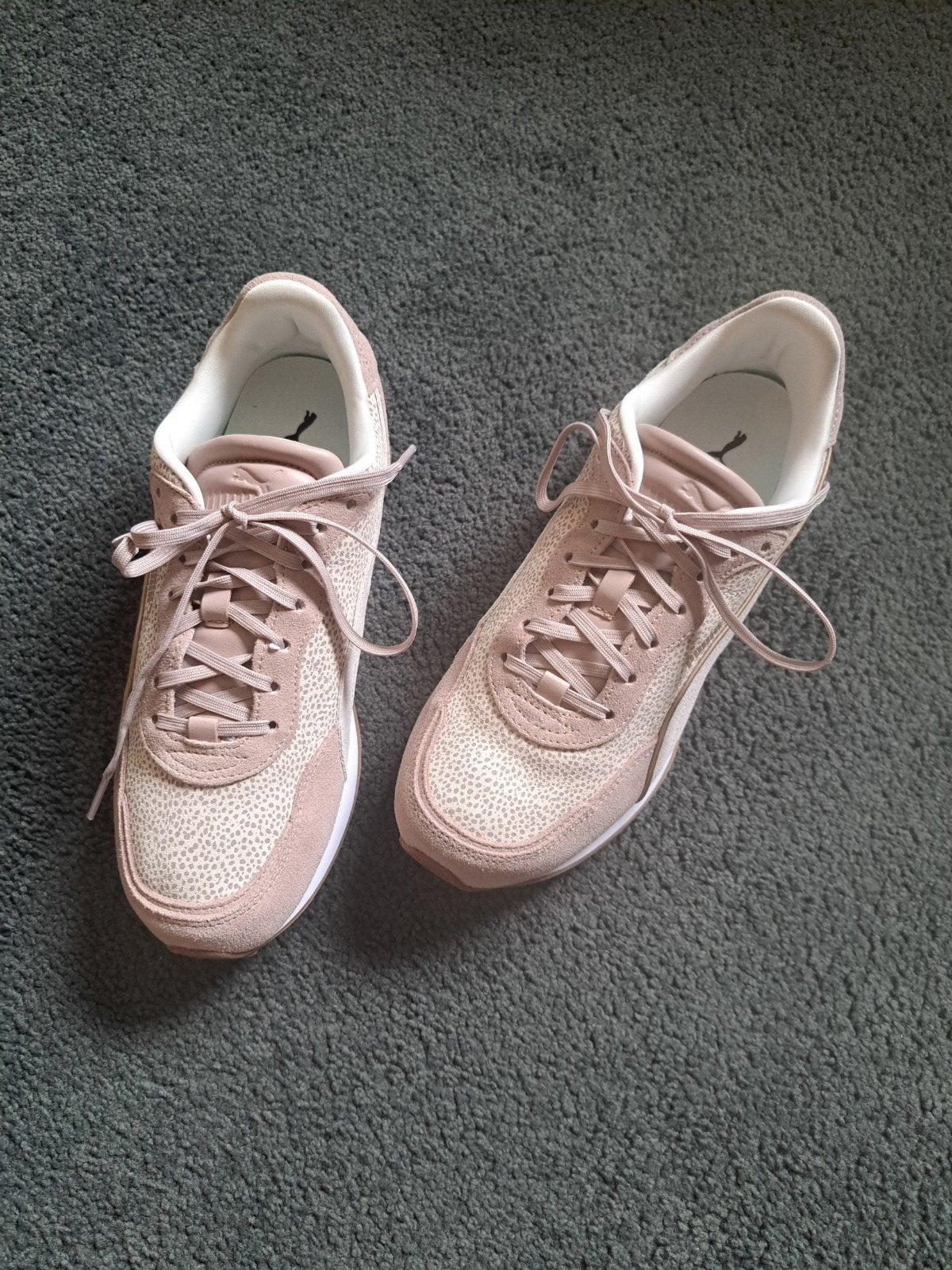 Nieuw! Puma comfortabele sneakers 39, Ophalen of Verzenden, Nieuw, Overige typen, Overige merken