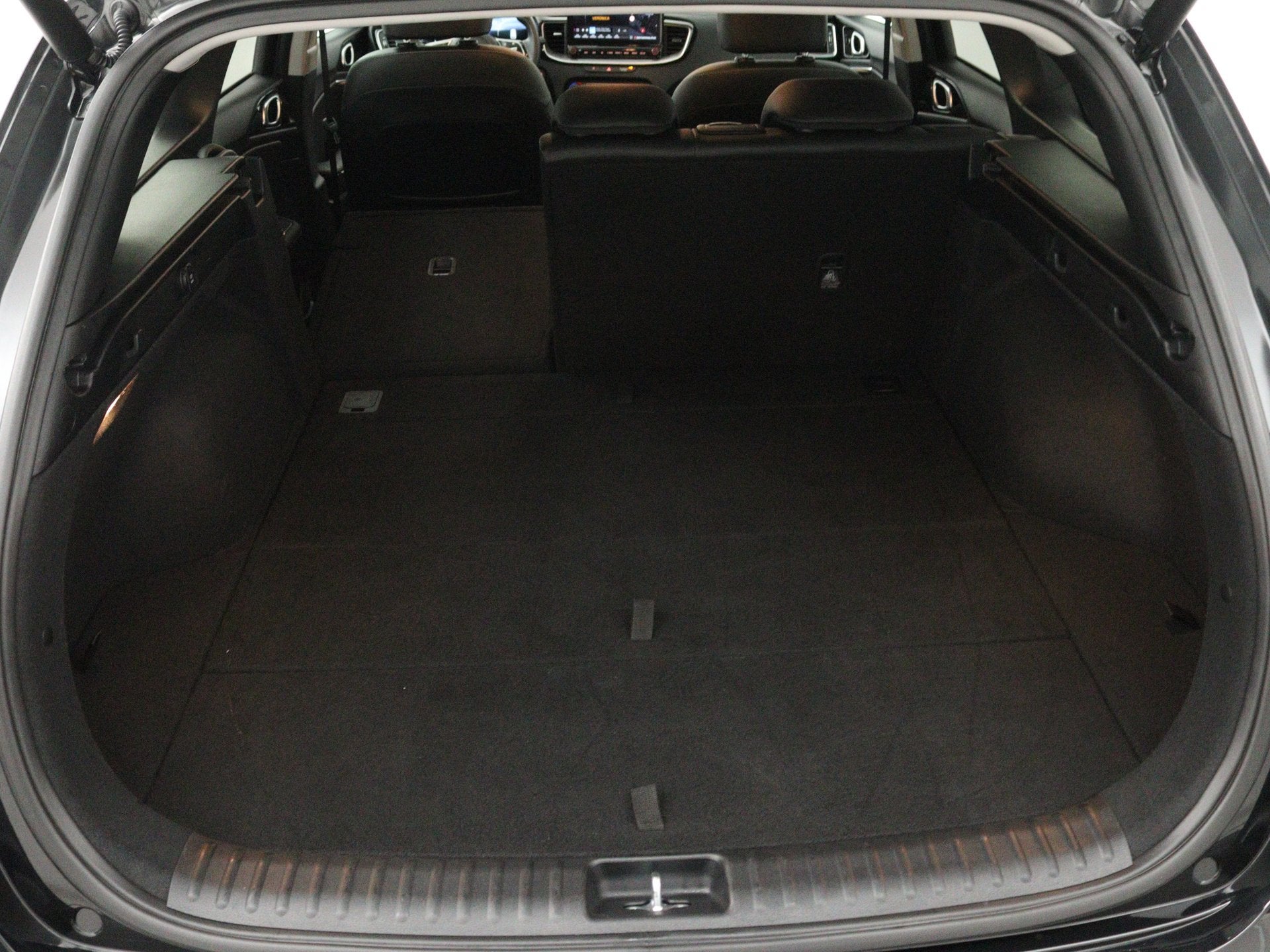 Foto 30 van Kia Ceed Sportswagon 1.0 T-GDi DynamicPlusLine | Stuur-/Stoe