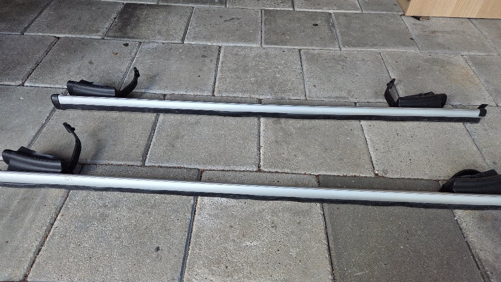Dakdragers Renault Megane 2009-2016 openrails met slot, Ophalen, Gebruikt