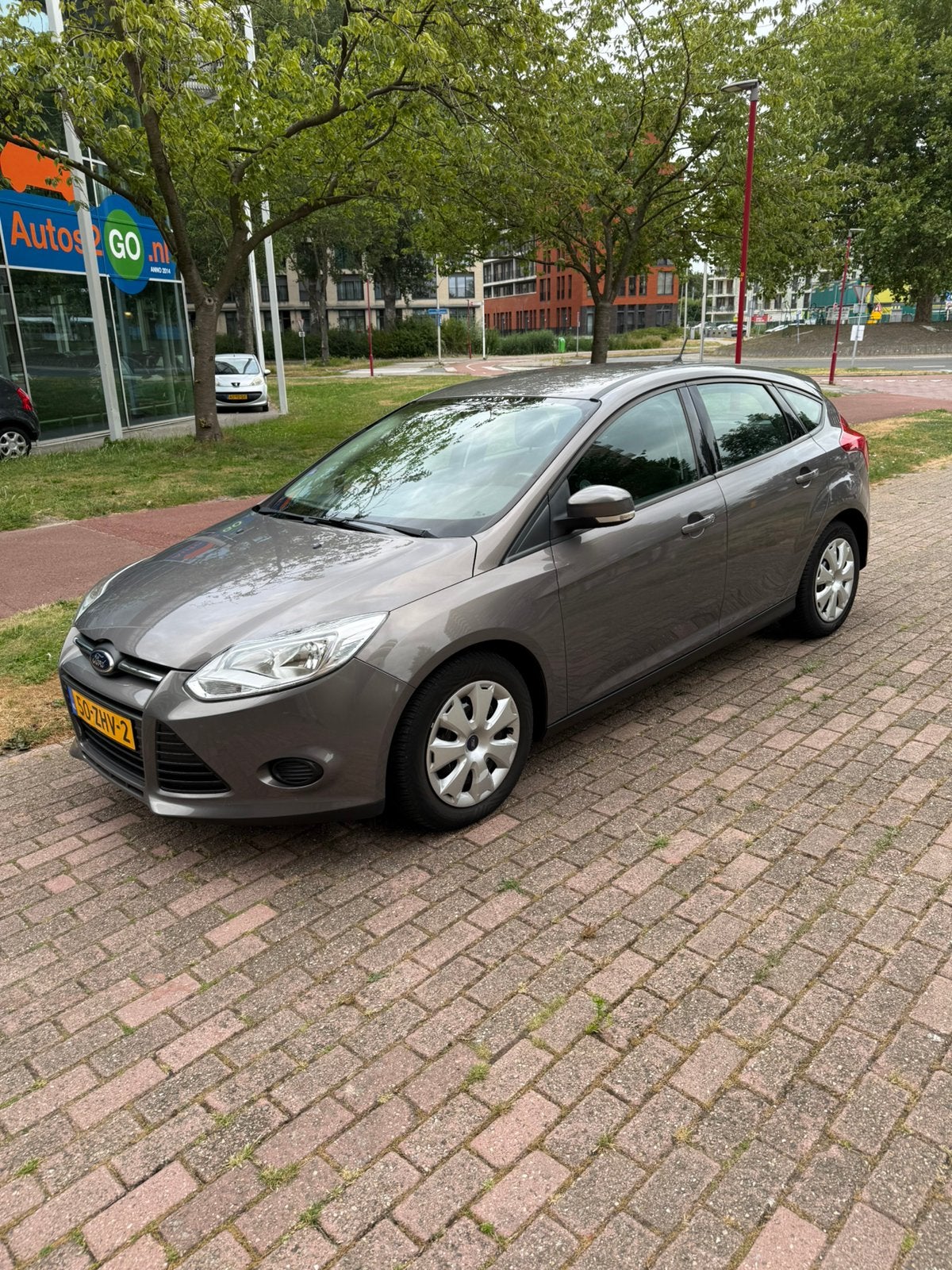 Foto 9 van Ford Focus 1.0 Ecoboost 74KW 5-D 2012 Bruin