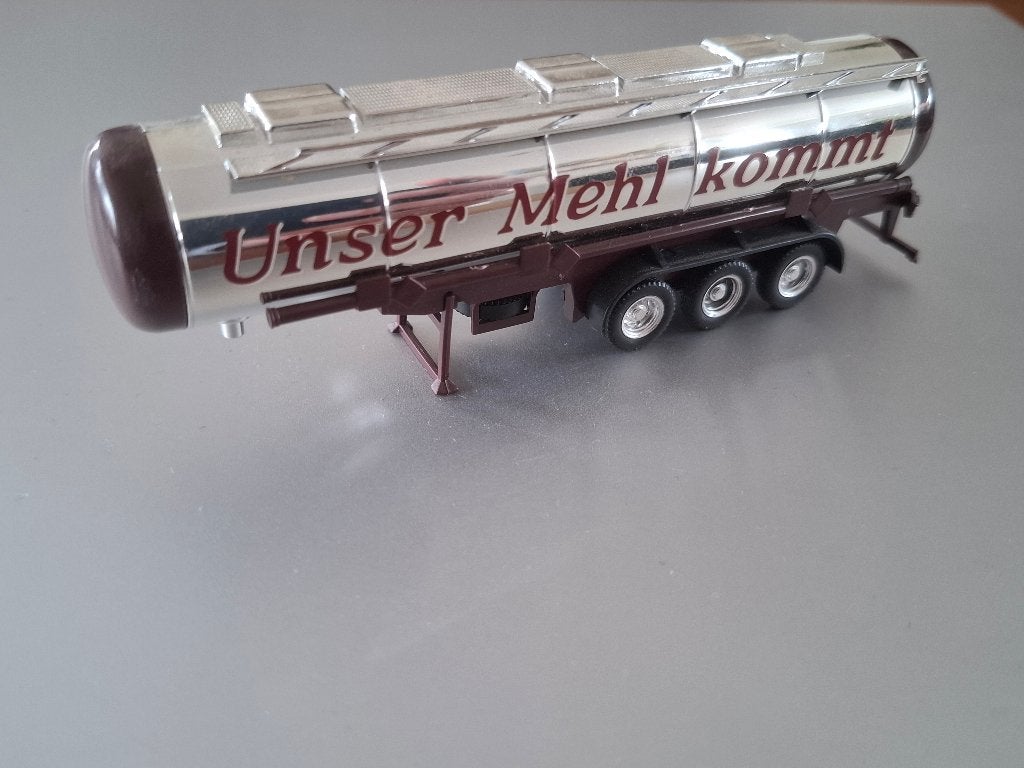 1:87 tankoplegger meel Herpa € 2,50, Verzenden, Zo goed als nieuw, Bus of Vrachtwagen, Herpa