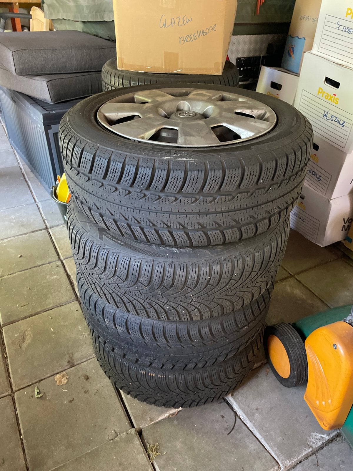 winterbanden met velgen voor Toyota Verso - 205/55R16, Auto-onderdelen, Ophanging en Onderstel, Toyota, Gebruikt, Ophalen