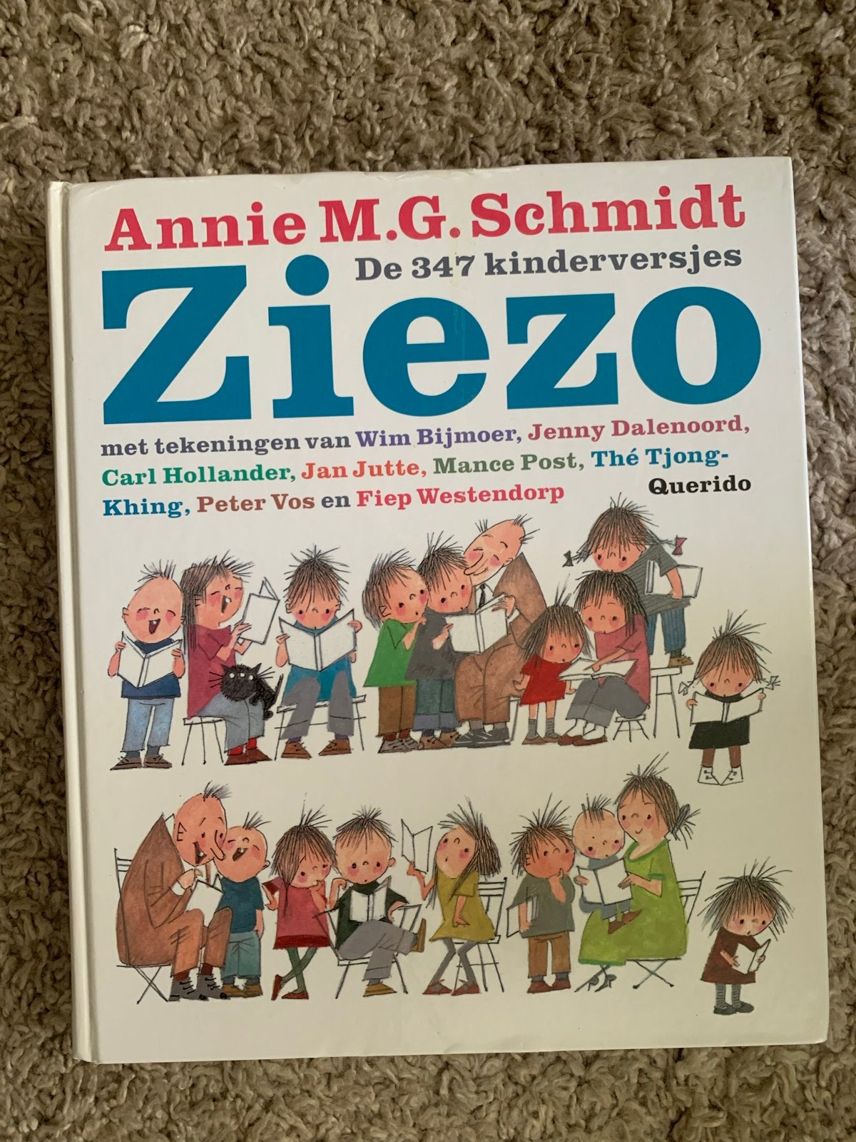 Ziezo: De 347 kinderversjes van Annie M.G. Schmidt, Boeken, Ophalen of Verzenden, Zo goed als nieuw, Sprookjes