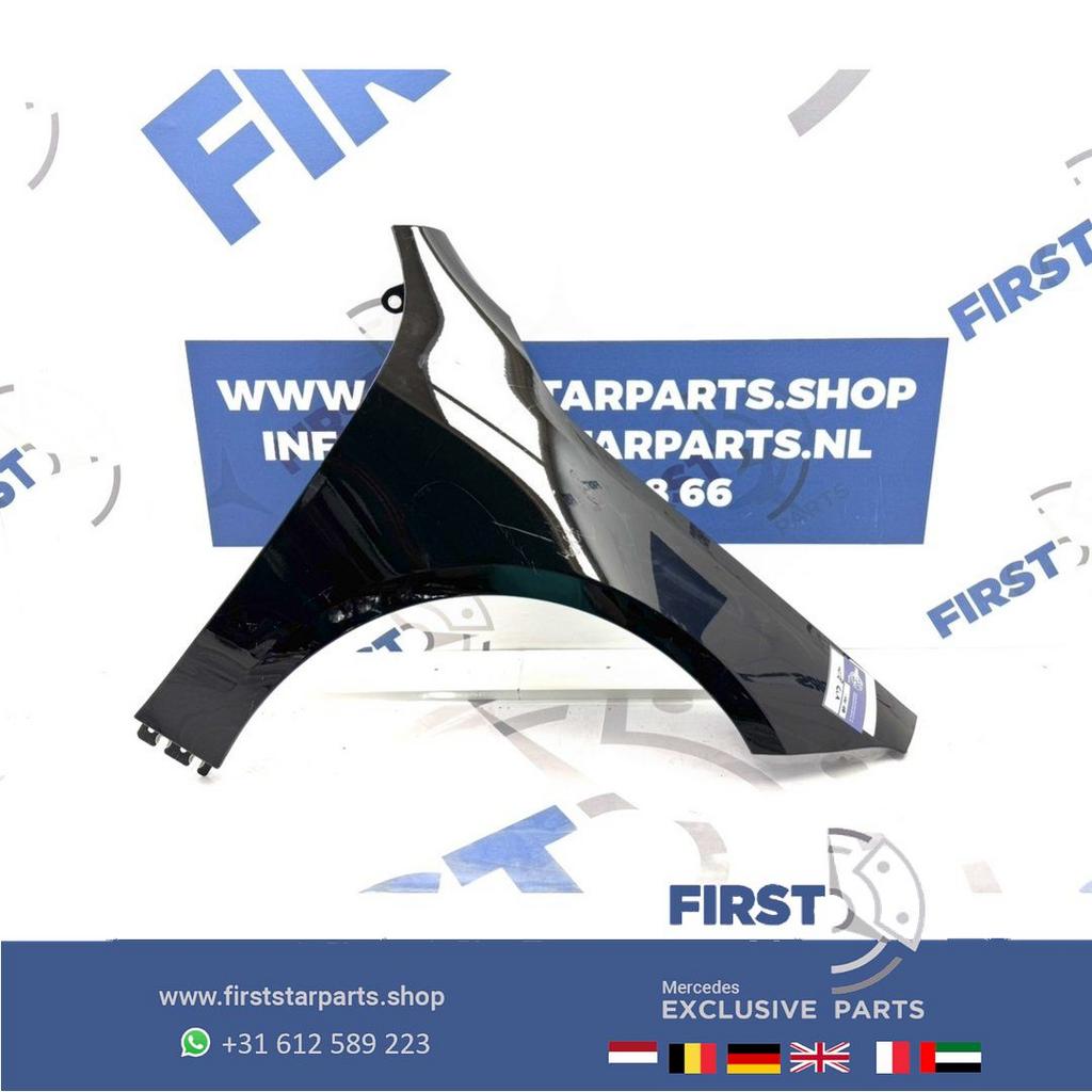 W118 CLA ZIJSCHERM RECHTS Mercedes A1188810400 2018-2025 ORI, Gebruikt, -, Rechts, Ophalen of Verzenden