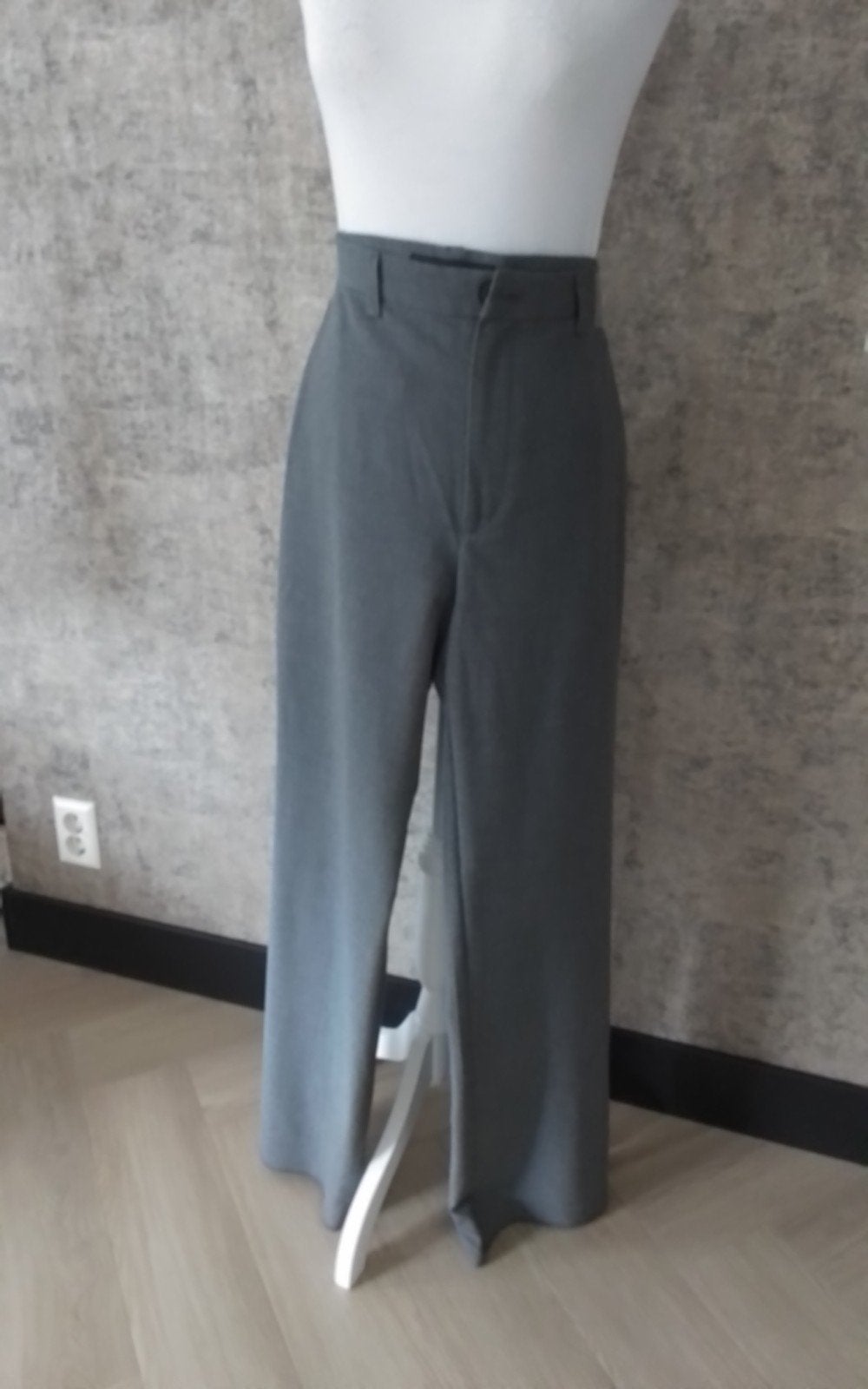 Nette tijdloze broek Pull & Bear, Maat 38/40 (M), Ophalen of Verzenden, Zo goed als nieuw, Pull & Bear