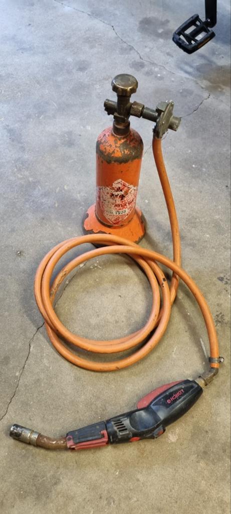 Karweiflesje met brander - Oude gasfles met slang, Ophalen of Verzenden, Gebruikt, Minder dan 150 ampère, Overige typen