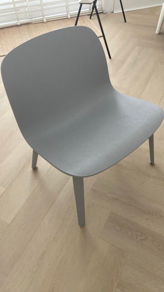 Muuto Visu Fauteuil, Huis en Inrichting, Ophalen, Zo goed als nieuw, Hout, Eén