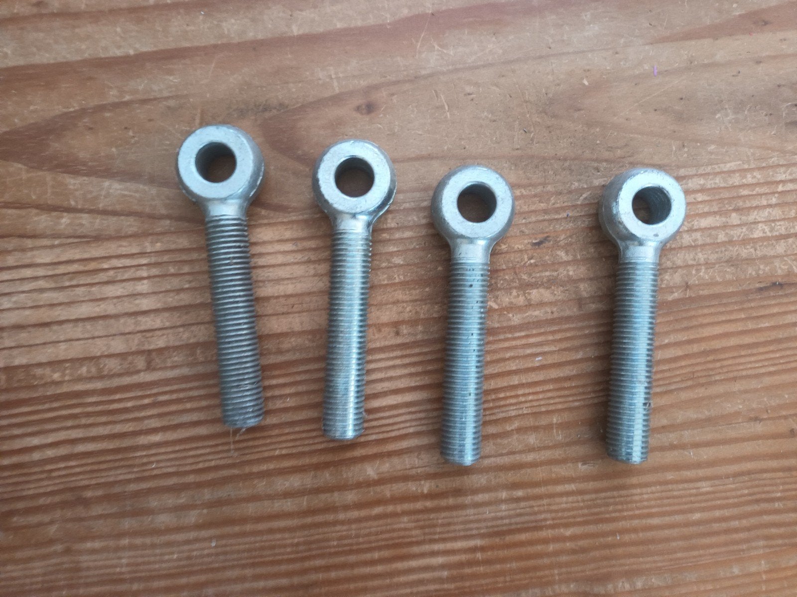 Set van 4 oogbouten - Gebruikt, Ophalen of Verzenden, Gebruikt