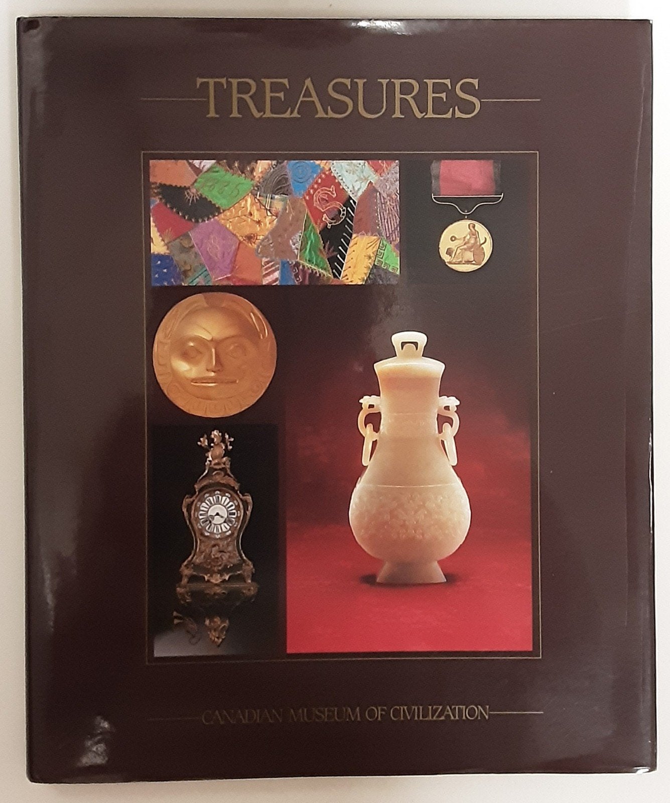 Treasures Canadian museum of civilization 1988 -, Ophalen of Verzenden, Zo goed als nieuw, Noord-Amerika