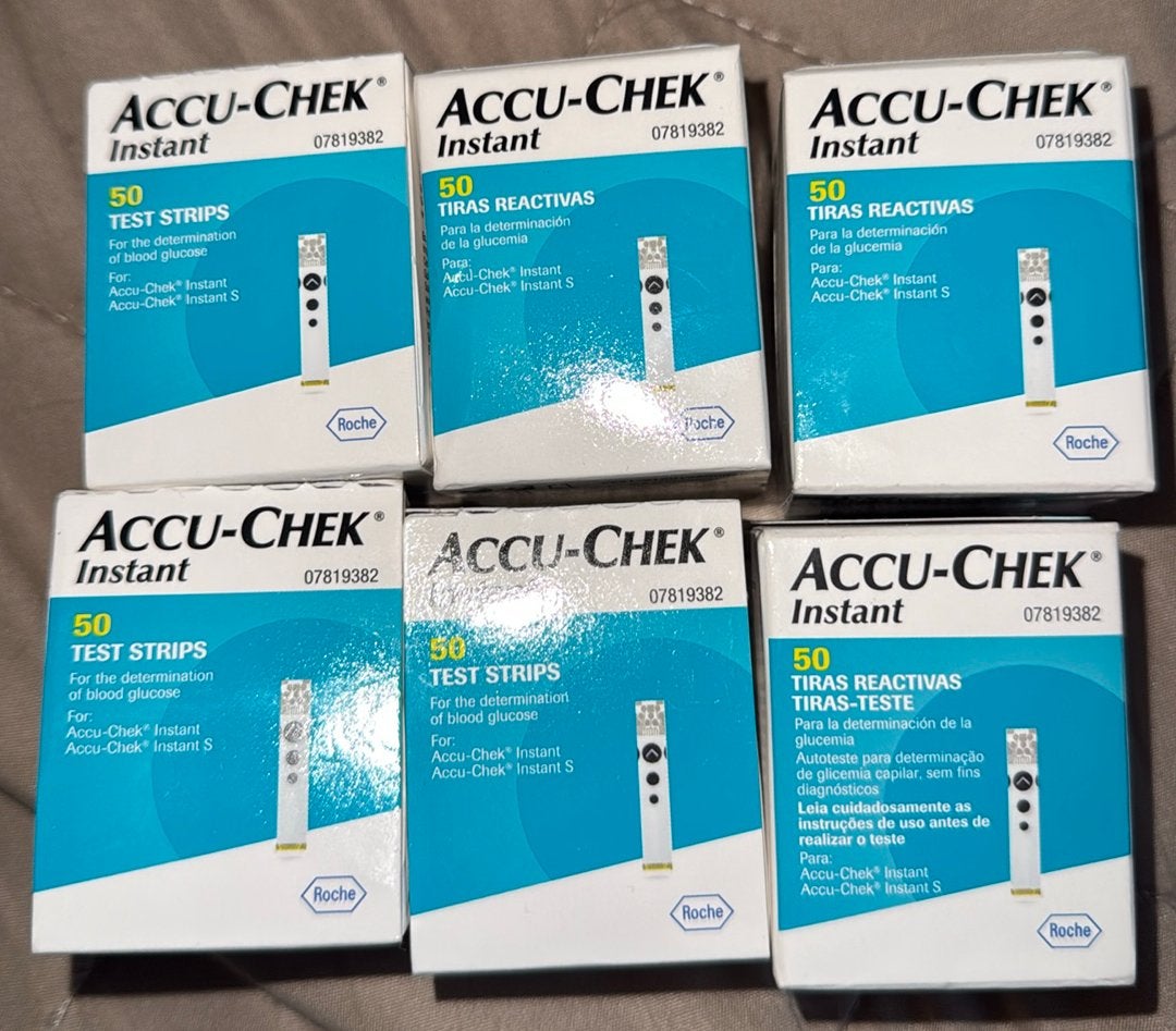 6 x Accu Chek Teststrips, Diversen, Ophalen of Verzenden, Nieuw