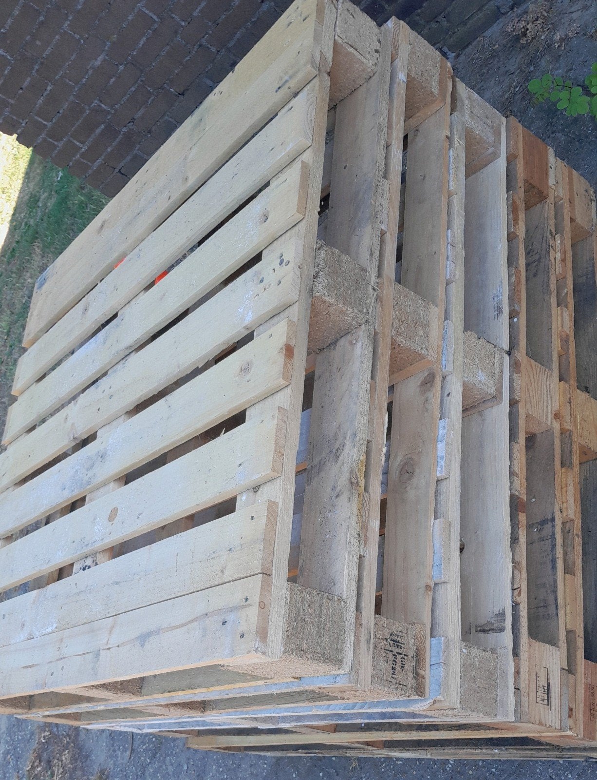 Pallets 110 x 110 cm  115 x 115 cm, Ophalen, Gebruikt, 25 tot 50 mm, Pallet