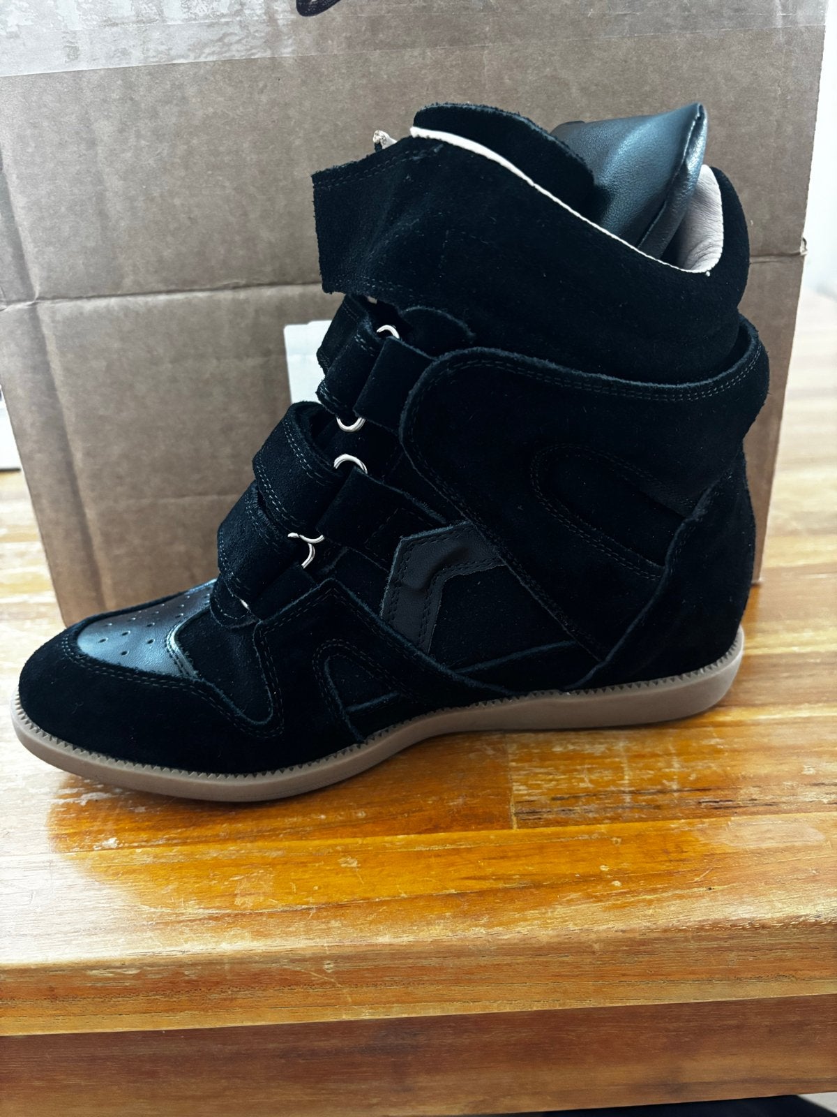 Isabel Marant Dupe Wedge Sneakers maat 39 - Nieuw, Kleding | Dames, Ophalen of Verzenden, Nieuw, Zwart, Sneakers of Gympen