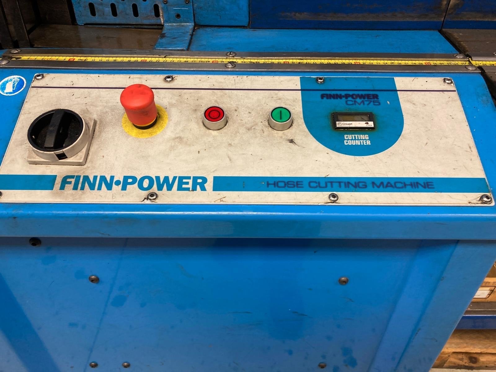 Finn Power CM75 Slangsnijmachine 400V 7.5Kw met afzuiging, Ophalen