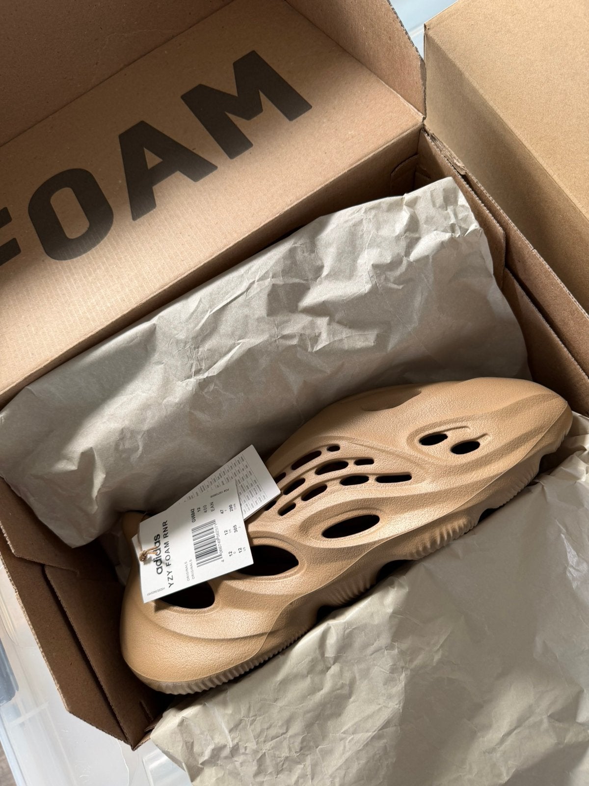 Yeezy foam runner clay taupe US 12 EU 47, Ophalen of Verzenden, Zo goed als nieuw, Zwart