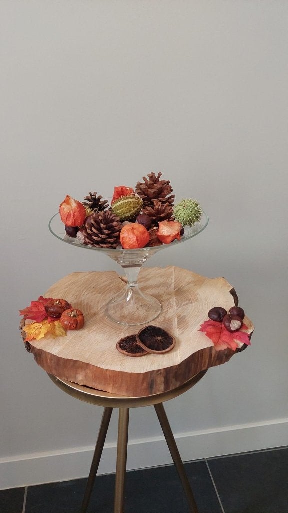 Glazen schaal op voet - 16,5 cm hoog - 24 cm diameter, Huis en Inrichting, Gebruikt, Schaal, Rond, Ophalen of Verzenden