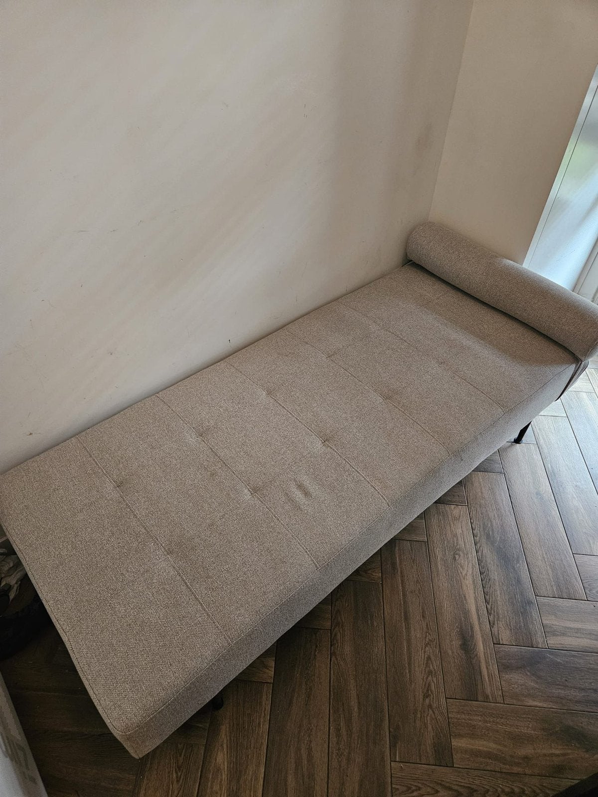 Daybed Johanneke uni zandbruin, Ophalen, Gebruikt