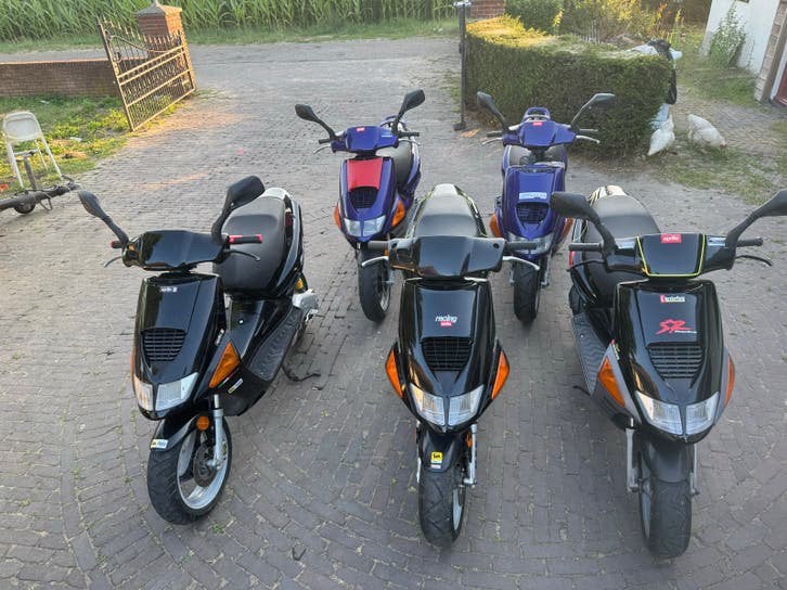5x Aprilia SR Scooters: Biaggi, Perugini, 50cc & 70cc, Tweetakt, Gebruikt, Maximaal 45 km/u, SR 50