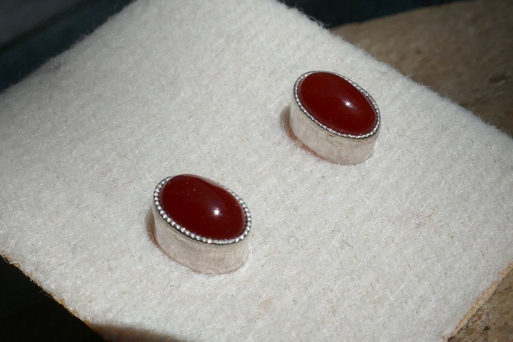 Zilveren oorbellen met Carneool steentjes, Verzenden, Nieuw, Met edelsteen, Knopjes of Stekers