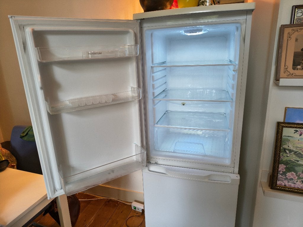 Nette Inventum koelvriezer te koop, 180 liter, Ophalen, 150 tot 200 liter, Met aparte vriezer, Zo goed als nieuw