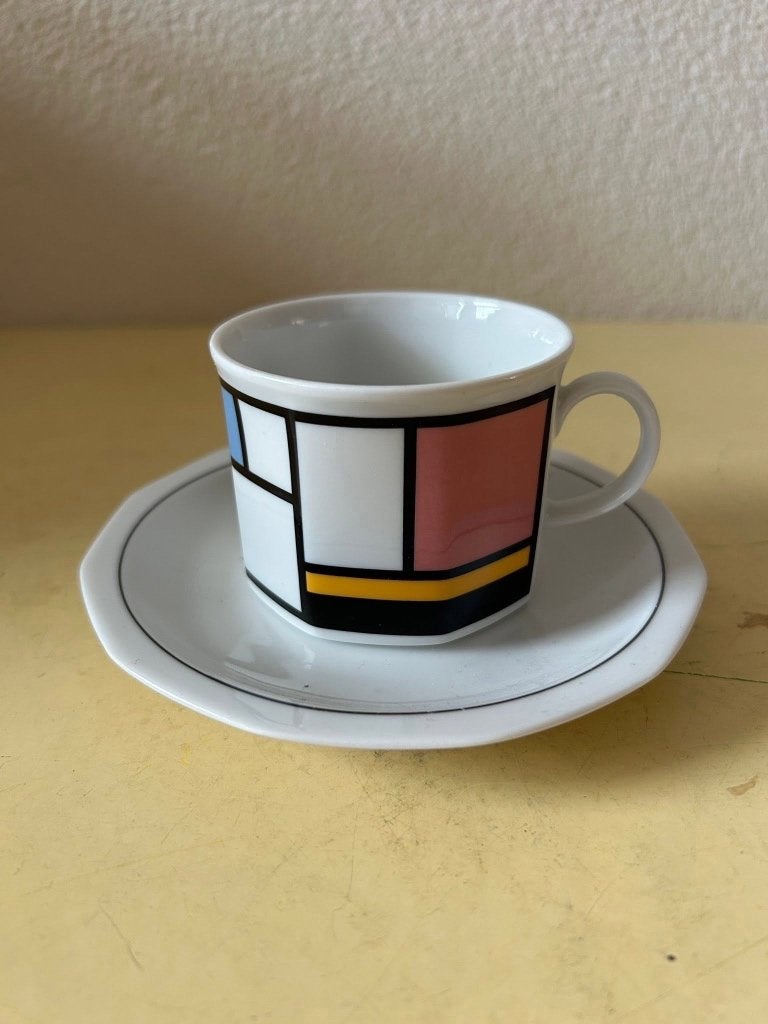 Geometrisch espressokopje met schotel van Winterling, Overige merken, Ophalen of Verzenden, Zo goed als nieuw, Historisch Adres :Kirchenlamitzer Straße 395126 Schwarzenbach an der Saale Duitsland