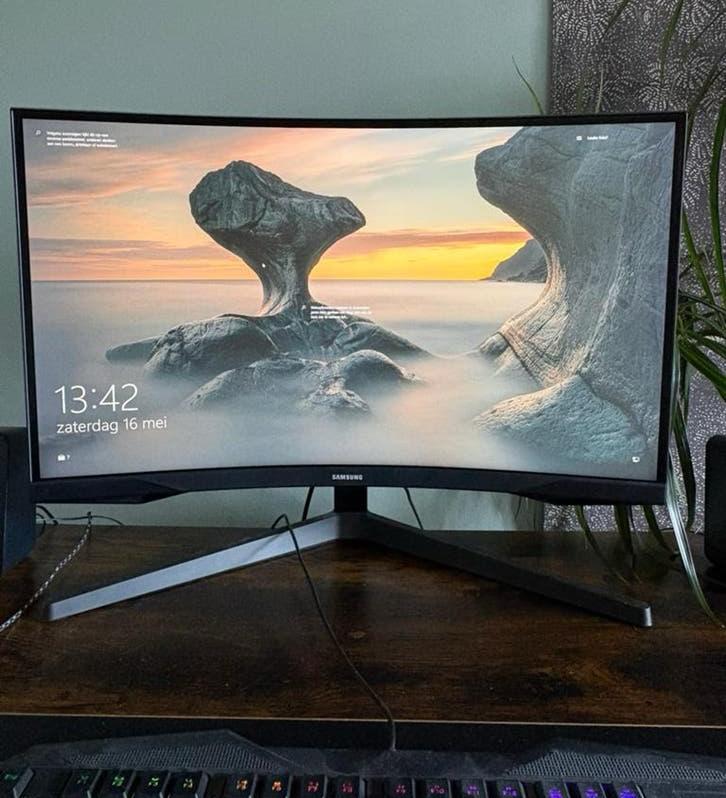 Samsung QHD 144Hz Curved Gaming Monitor, Computers en Software, Monitoren, Gaming, 101 t/m 150 Hz, Curved, VA