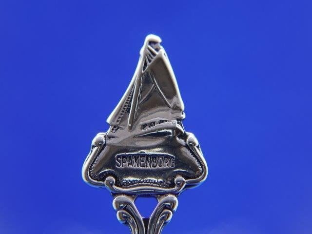Lepeltje: Spakenburg  Skûtsje zeilboot, Ophalen of Verzenden