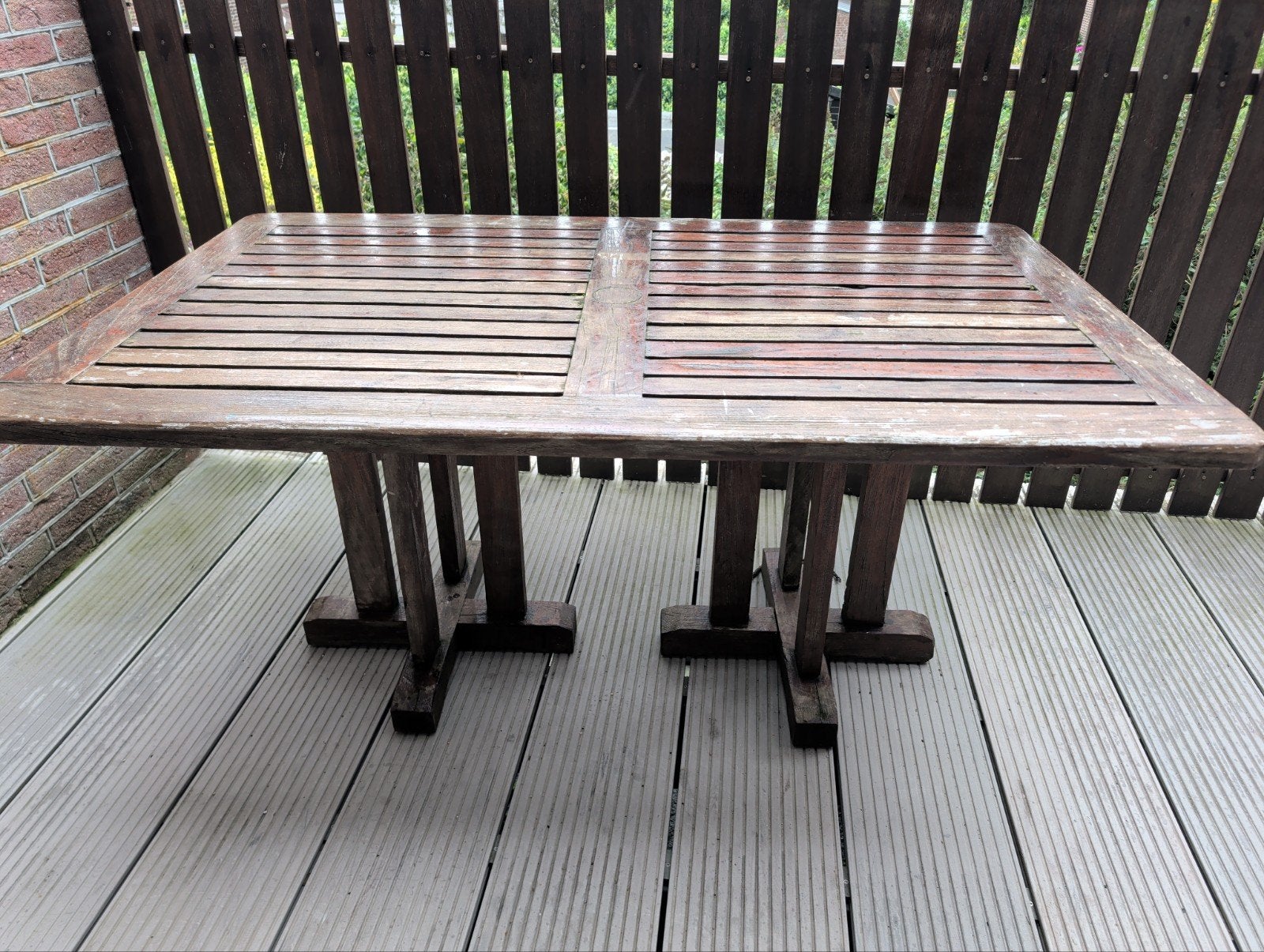 Robuuste houten tuintafel - Gebruikt, Huis en Inrichting, Ophalen, Gebruikt, 100 tot 150 cm, Rustiek
