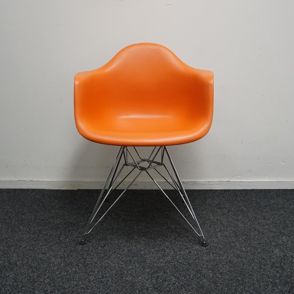 Vitra Eames DAR Design Stoelen | Oranje | Stoelen, Huis en Inrichting, Stoelen, Kunststof, Gebruikt, Twee, Overige kleuren