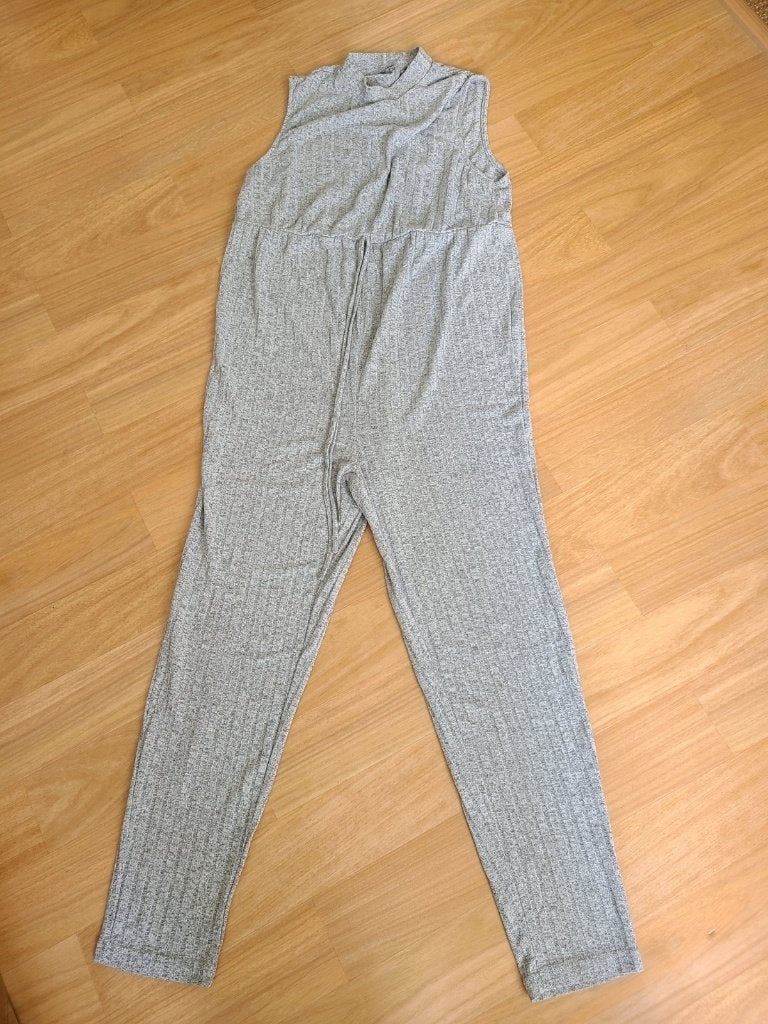 Grijze jumpsuit, Shein, maat M, Maat 38/40 (M), Nieuw, Ophalen of Verzenden, Grijs
