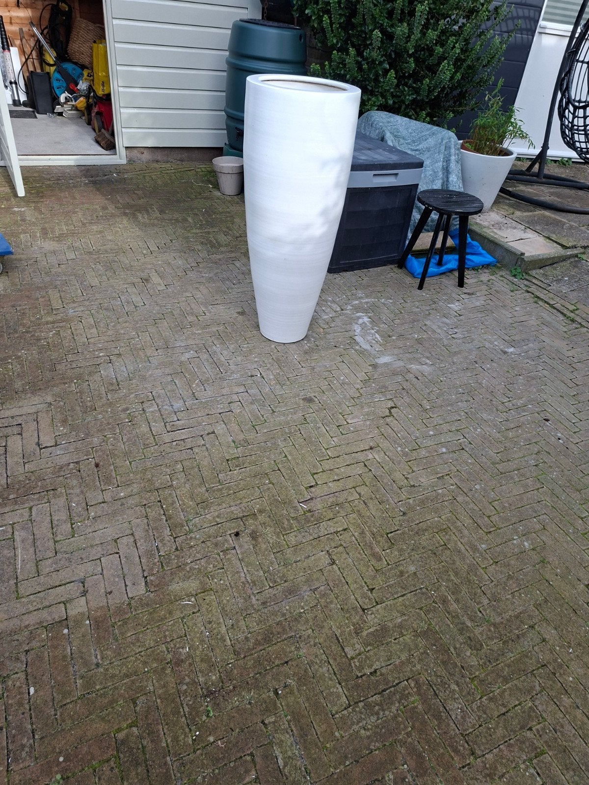 Grote witte bloempot aardewerk 1.00m hoog + GRATIS Monstera, Tuin en Terras, Steen, 100 cm of meer, Binnen, Rond