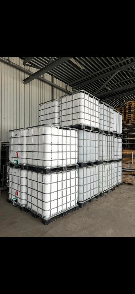 Regentonnen/IBC 1000L, Tuin en Terras, 150 liter of meer, Ophalen, Zo goed als nieuw