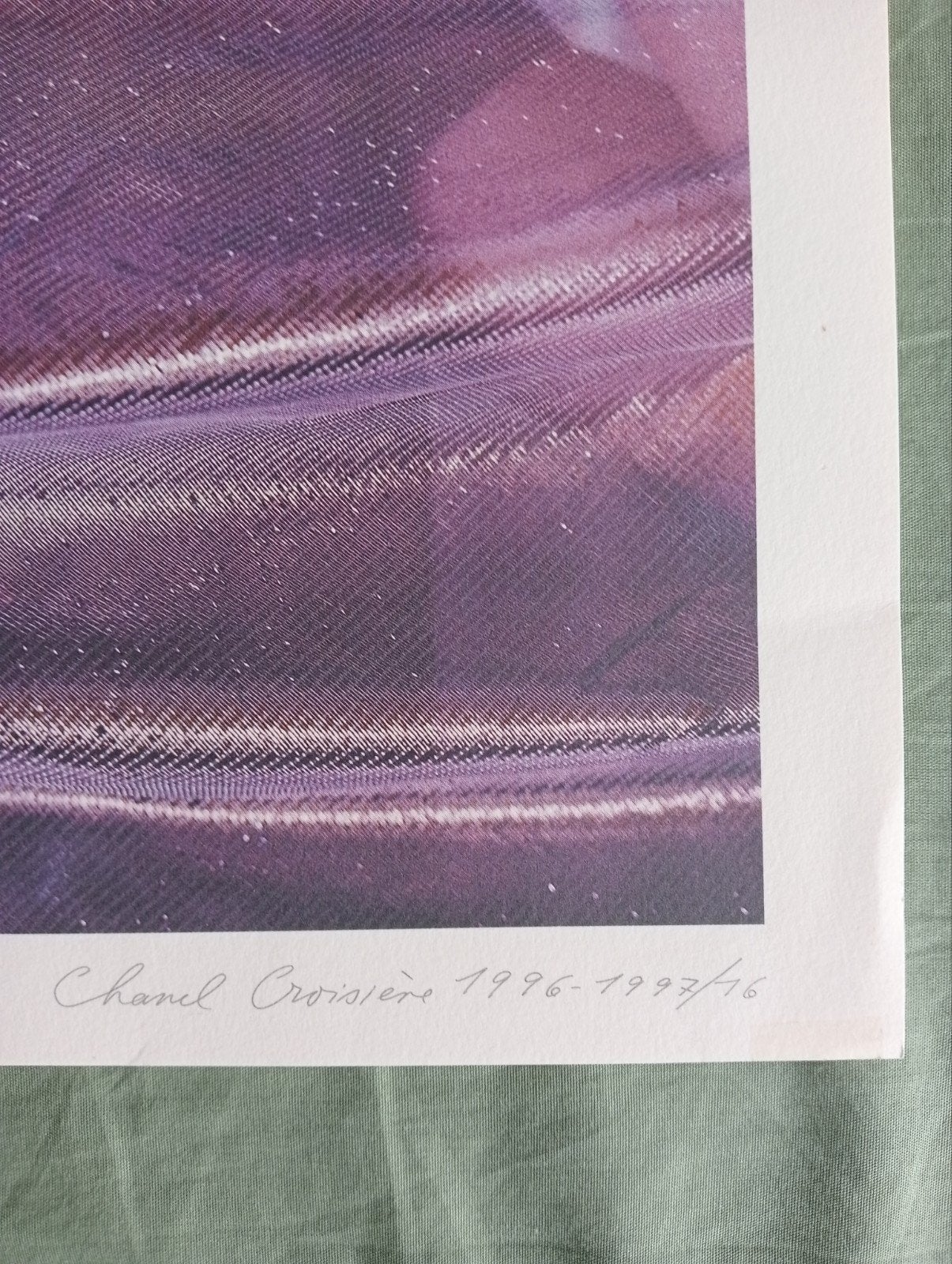 Fotolitho Guinevere van Seenus Chanel 1996 Karl Lagerfeld, Ophalen of Verzenden, 1980 tot heden, Overige onderwerpen