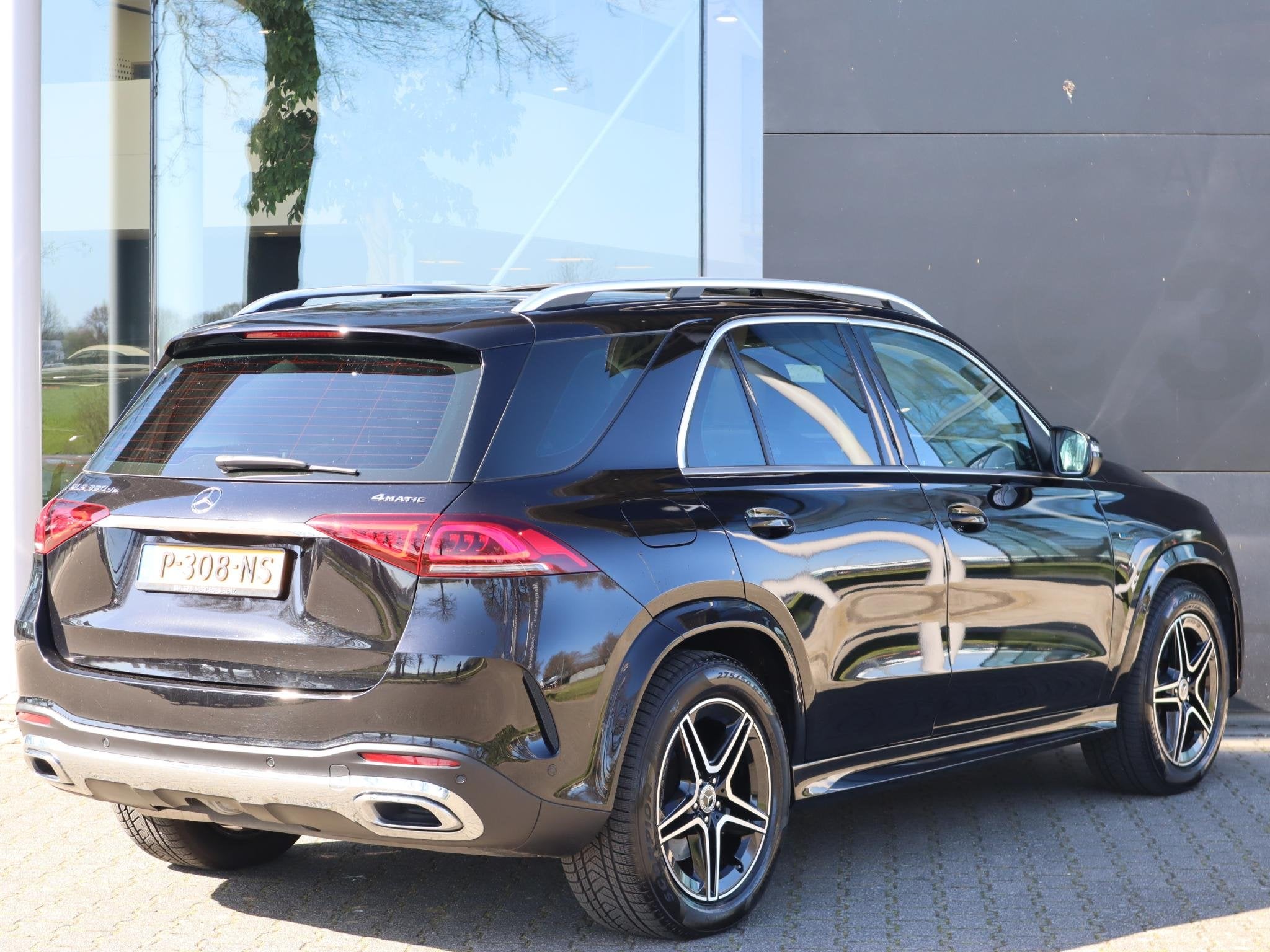 Mercedes-Benz GLE-klasse 350 de 4MATIC Premium Plus, Auto's, Dealer onderhouden, Stof, Gebruikt, 320 pk