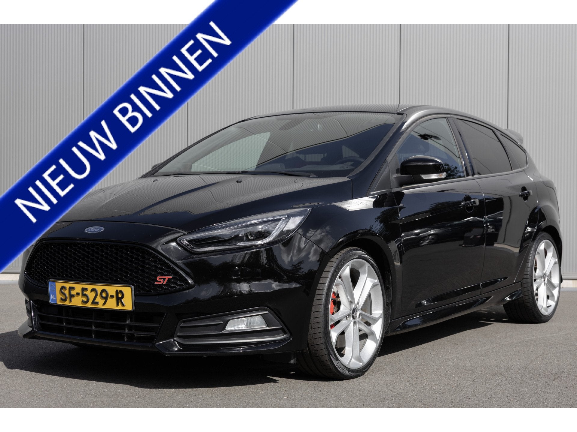 Ford Focus 2.0 ST | 251 PK | RECARO | DEALER ONDERHOUDEN, Auto's, 15 km/l, Gebruikt, 4 cilinders, 252 pk