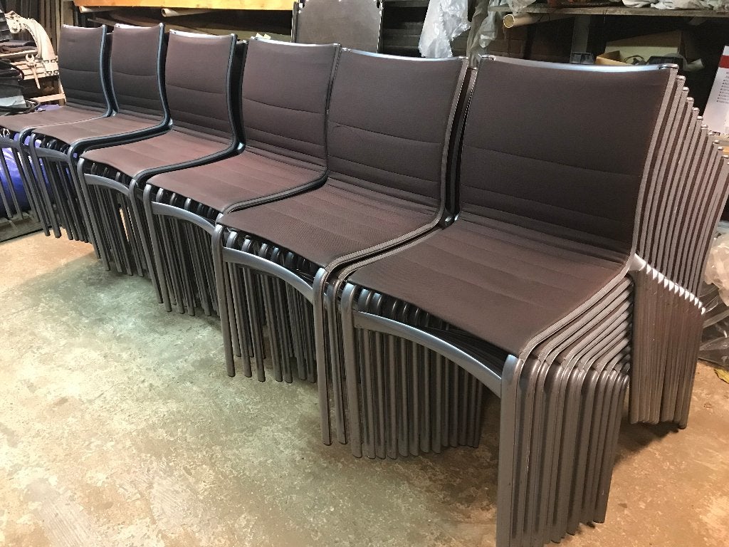134 Alias bigframe stoel stoelen stapelbaar partij horeca, Gebruikt, Bruin, Ophalen of Verzenden, Nvt