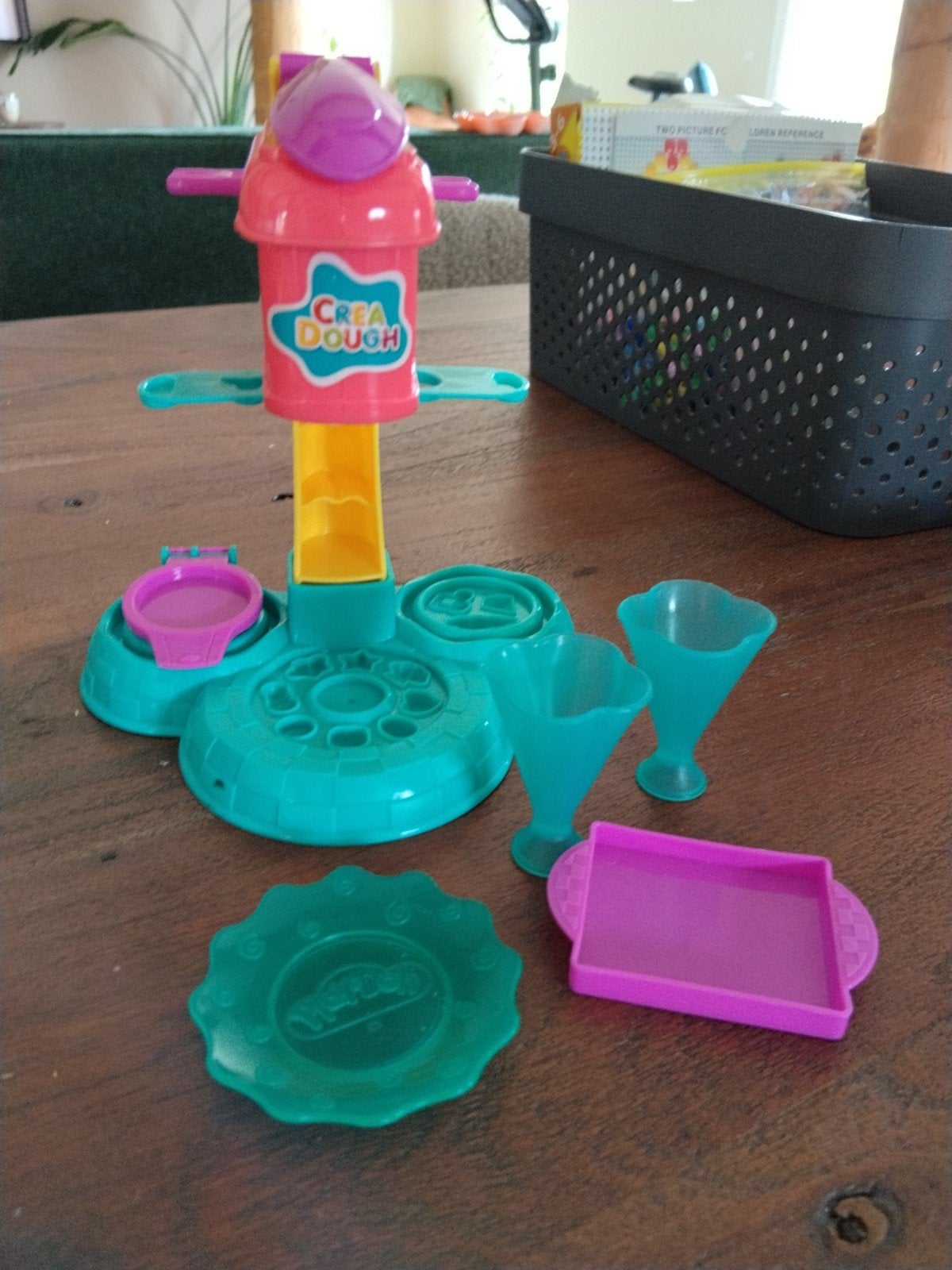 Crea Dough Klei IJs Milkshake Maker Speelset, Ophalen of Verzenden, Gebruikt, Knutselen