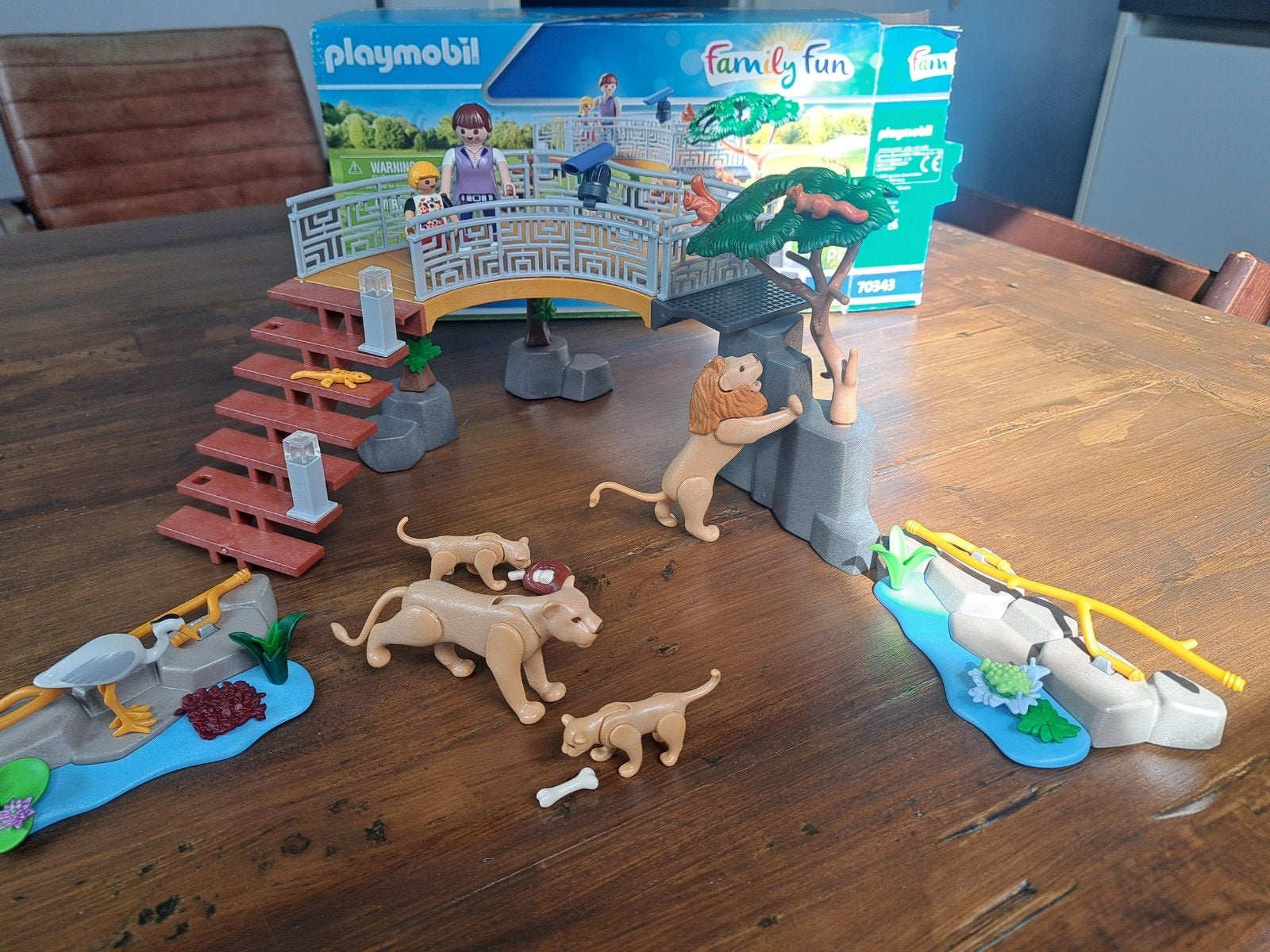 PLAYMOBIL Family Fun 70343 Leeuwen in de buitenren, Complete set, Zo goed als nieuw, Family fun, Ophalen of Verzenden