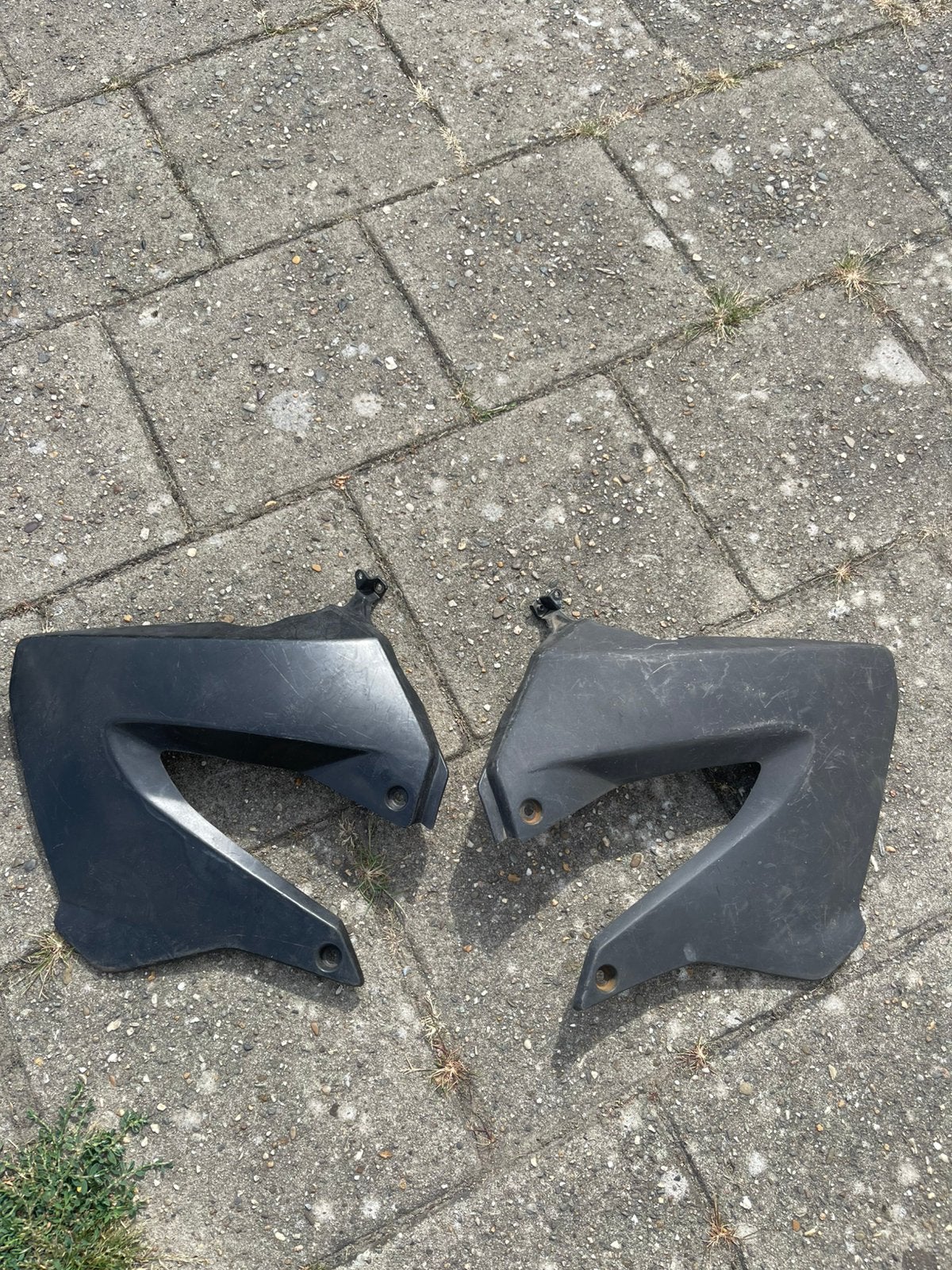 Radiateur kappen / zijkappen derbi senda xtreme tot 2010, Ophalen of Verzenden, Zo goed als nieuw, Kap