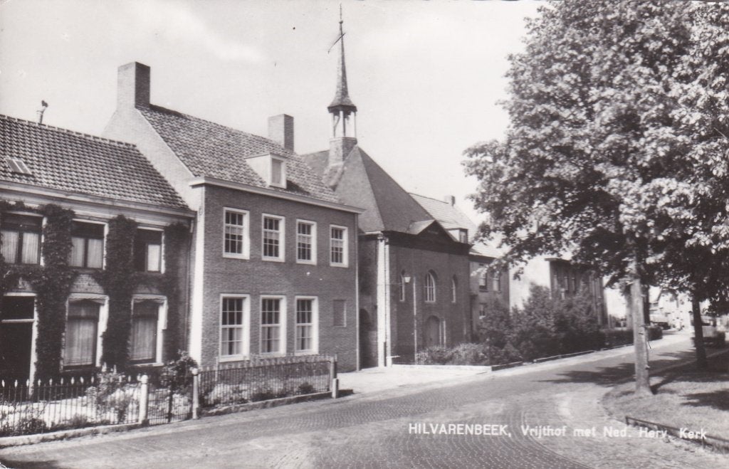 18840 Hilvarenbeek Vrijthof Ned herv kerk Cafe rest De Zwaan, Verzamelen, Verzenden, 1960 tot 1980, Ongelopen, Noord-Brabant