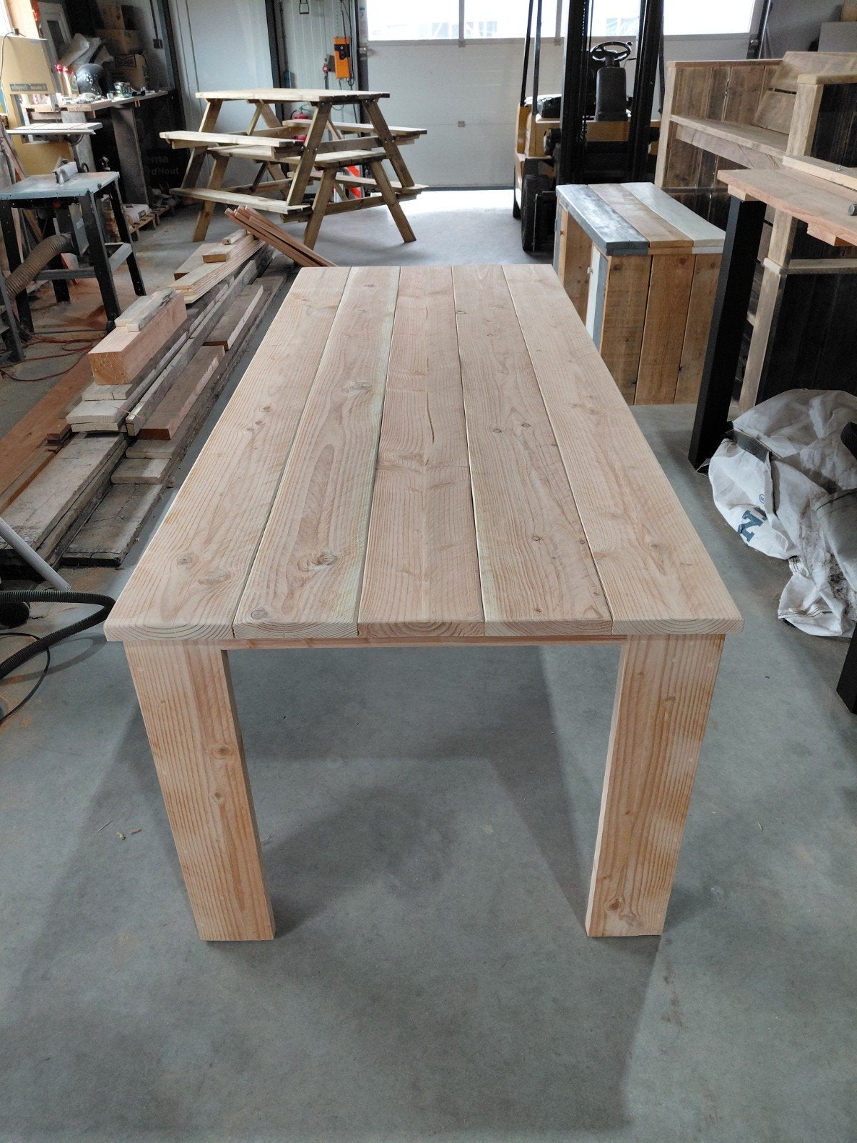 Tuintafel. Douglas., Ophalen, Nieuw, Rechthoekig, Hout